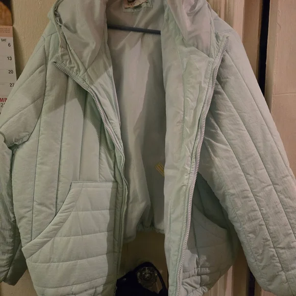 Brandnew Women's Light Blue Quilted Jacket - Picture 8 of 8
